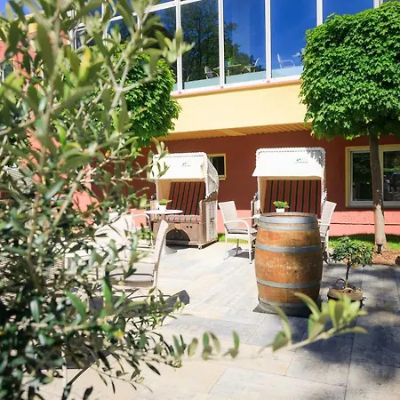 Hotel Wald und See-2